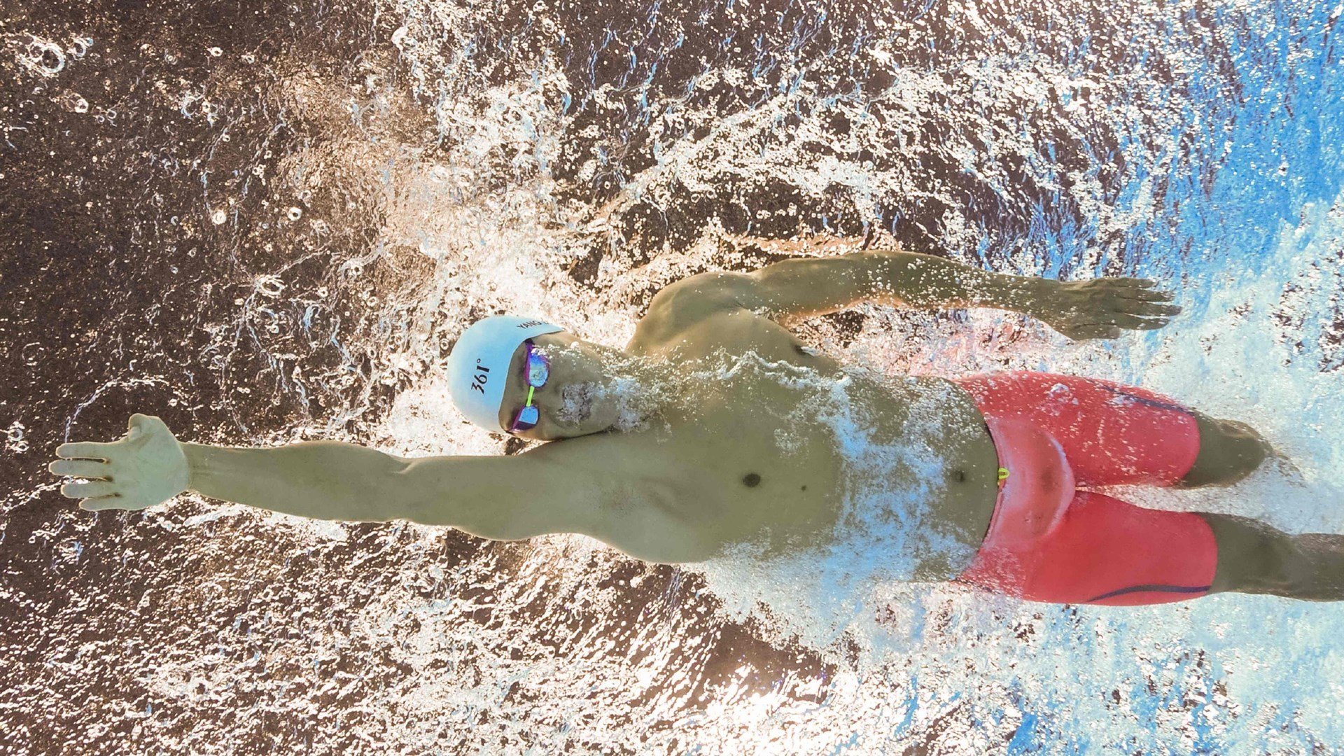 【未来帅脸】智能化设备在球场中的应用前景，智能球场方案介绍